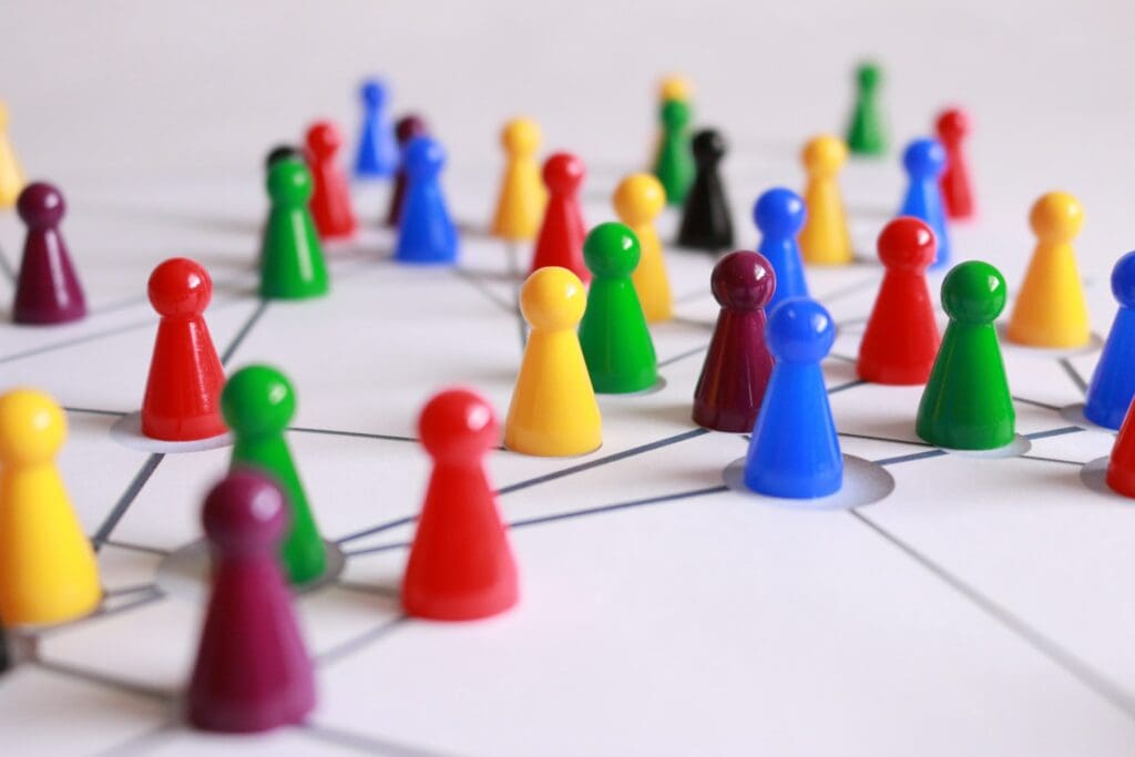 Should You Outsource Digital Marketing or Keep it In-House